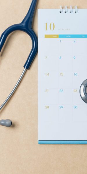 Stethoscope,And,A,Calendar.,Doctor's,Appointment,And,Service,In,The Stethoscope,And,A,Calendar.,Doctor's,Appointment,And,Service,In,The