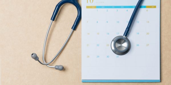 Stethoscope,And,A,Calendar.,Doctor's,Appointment,And,Service,In,The Stethoscope,And,A,Calendar.,Doctor's,Appointment,And,Service,In,The